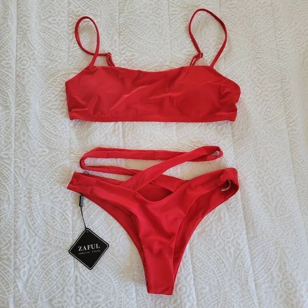 Zaful Red Strappy Bikini Swimsuit – Women’s Size Medium (US 6 / UK 10 / EU 38) N